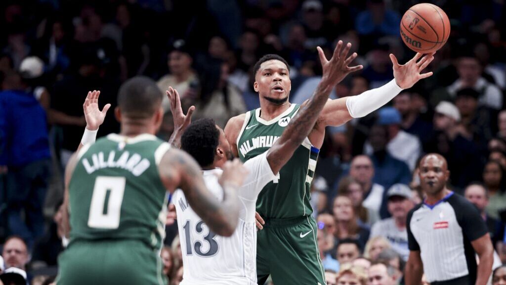 包含爵士险胜独行侠，利拉德一己之力扛起全队的词条