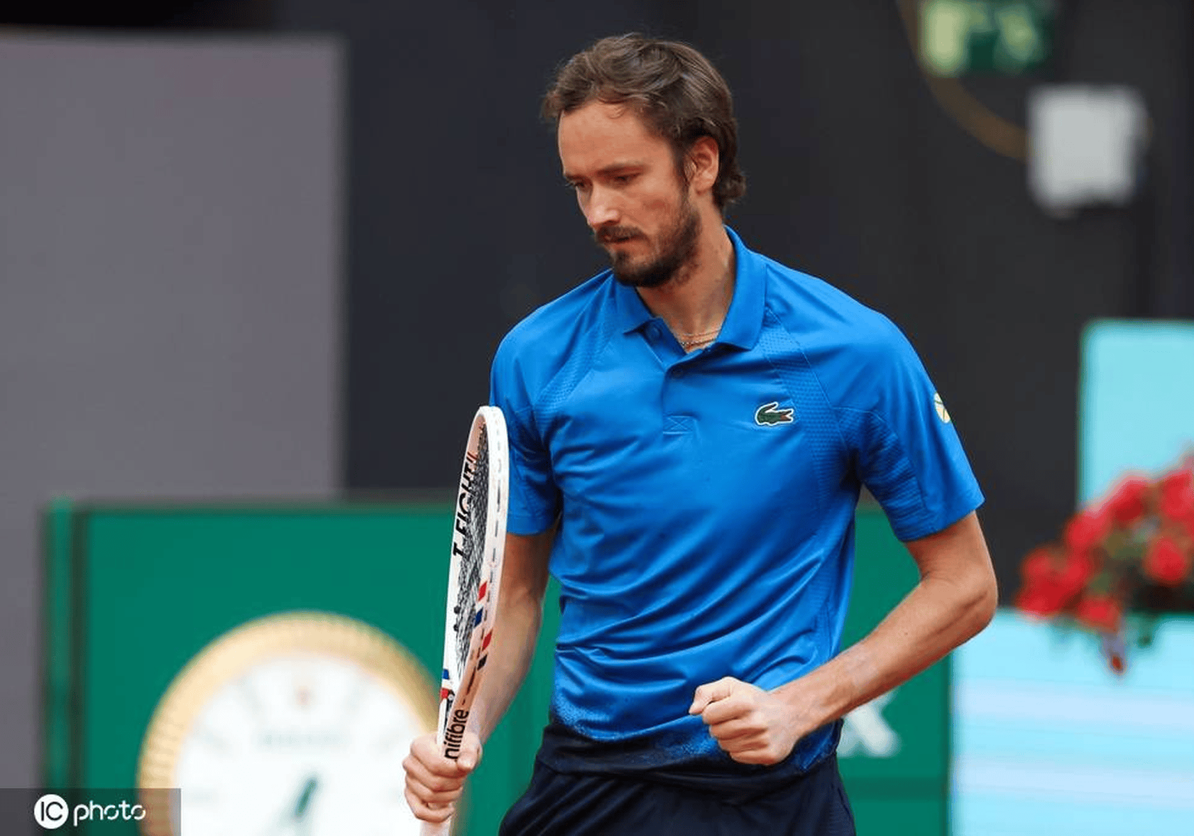 开云sport-世界网球队横扫西班牙网球队，梅德韦杰夫送出助攻