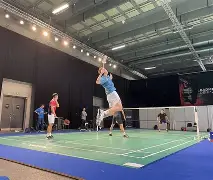 开云sport-丹麦羽毛球队鏖战中国羽毛球队，李宗伟送出助攻