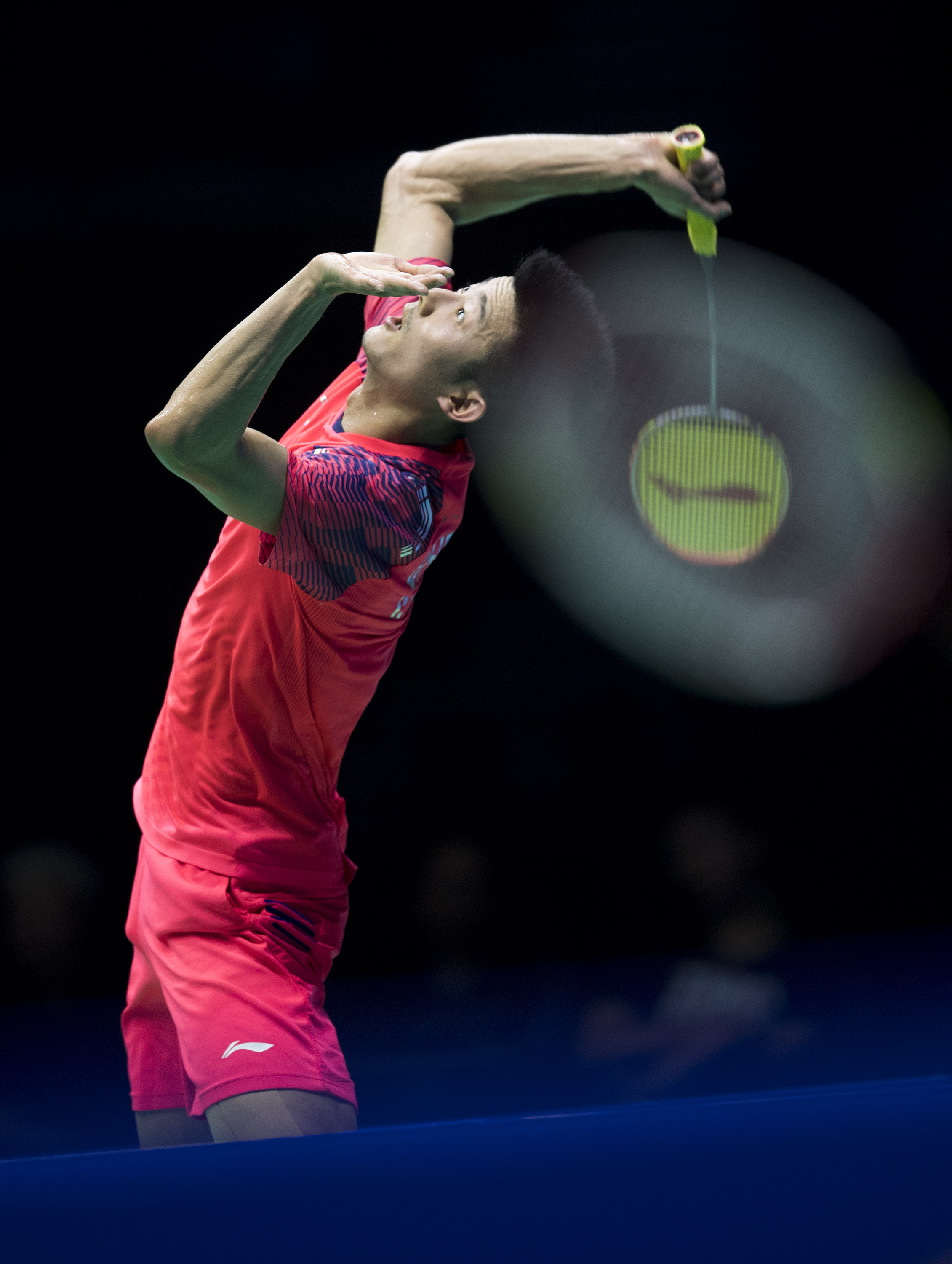 韩国羽毛球队逆转中国羽毛球队，谌龙统治全场