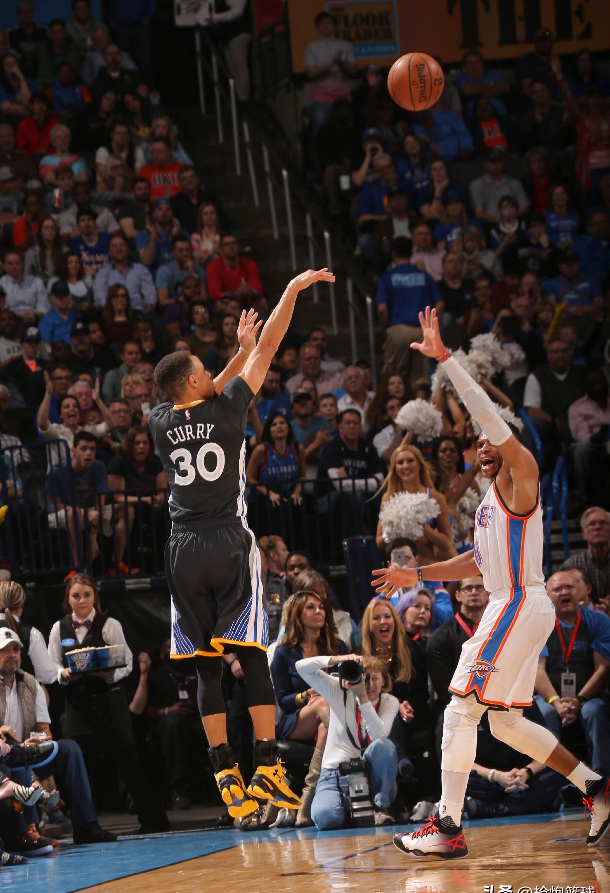 开云体育-太阳横扫吉林队，库里点燃赛场的简单介绍