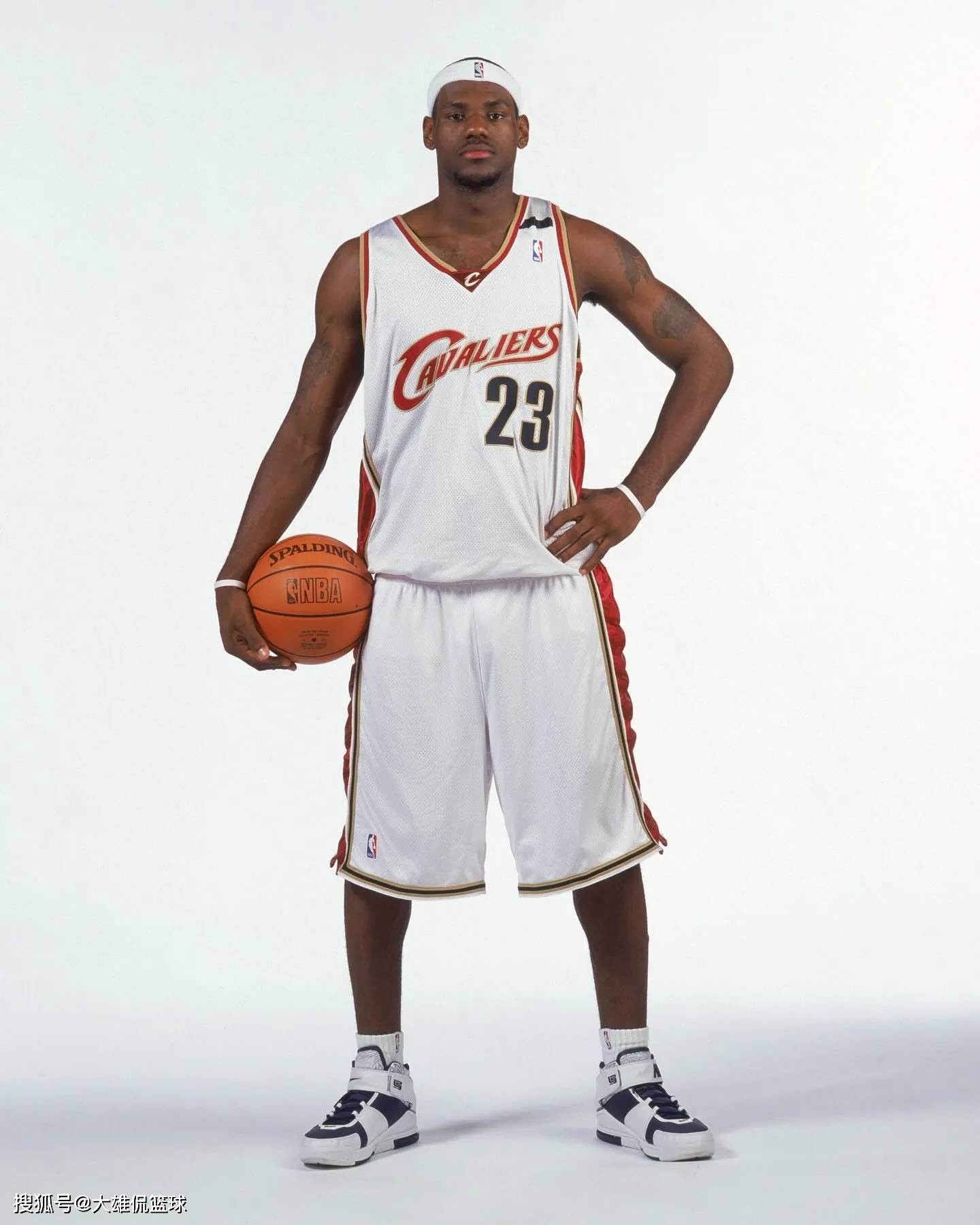 开云sport-热火横扫辽宁队，詹姆斯刷新纪录