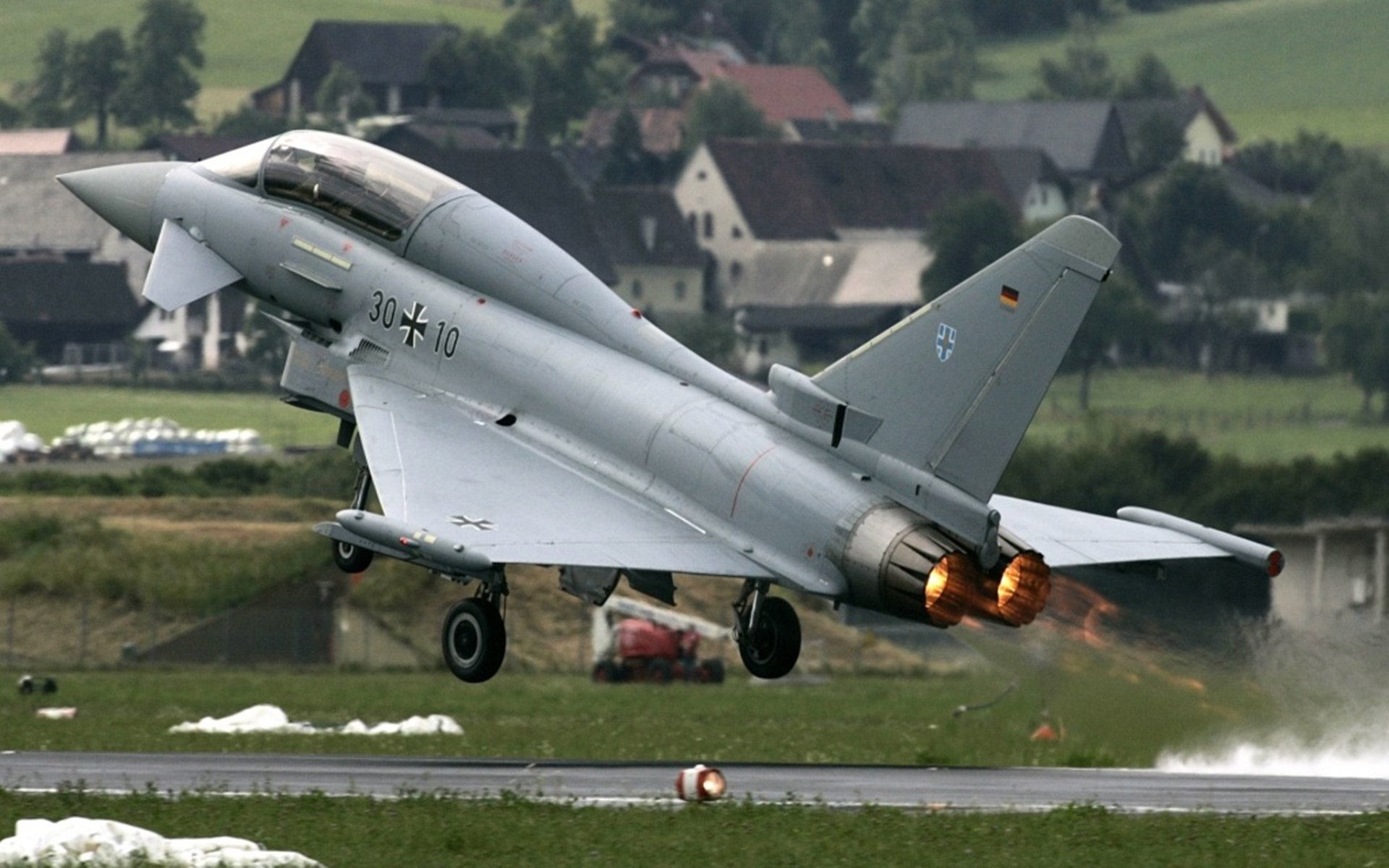 开云体育入口-绿茵交响曲中的独角戏，国家德比之夜与班凯罗的大舞台定律