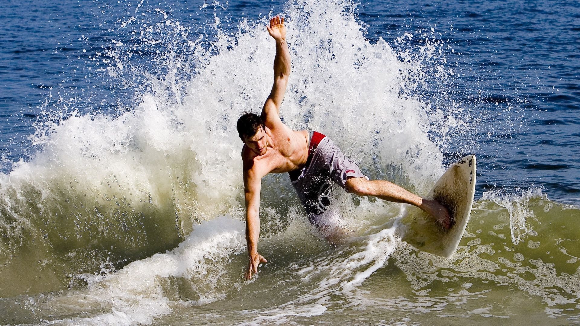 开云体育在线-阿尔瓦雷斯末节轰垮潘帕斯雄鹰！爱尔兰三军用命正面击溃阿根廷
