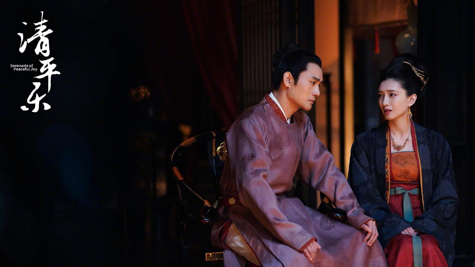 开云体育登录-亚平宁的夜色与红龙之心，在佛罗伦萨的月光下，阿克完成一场迟到的自我救赎