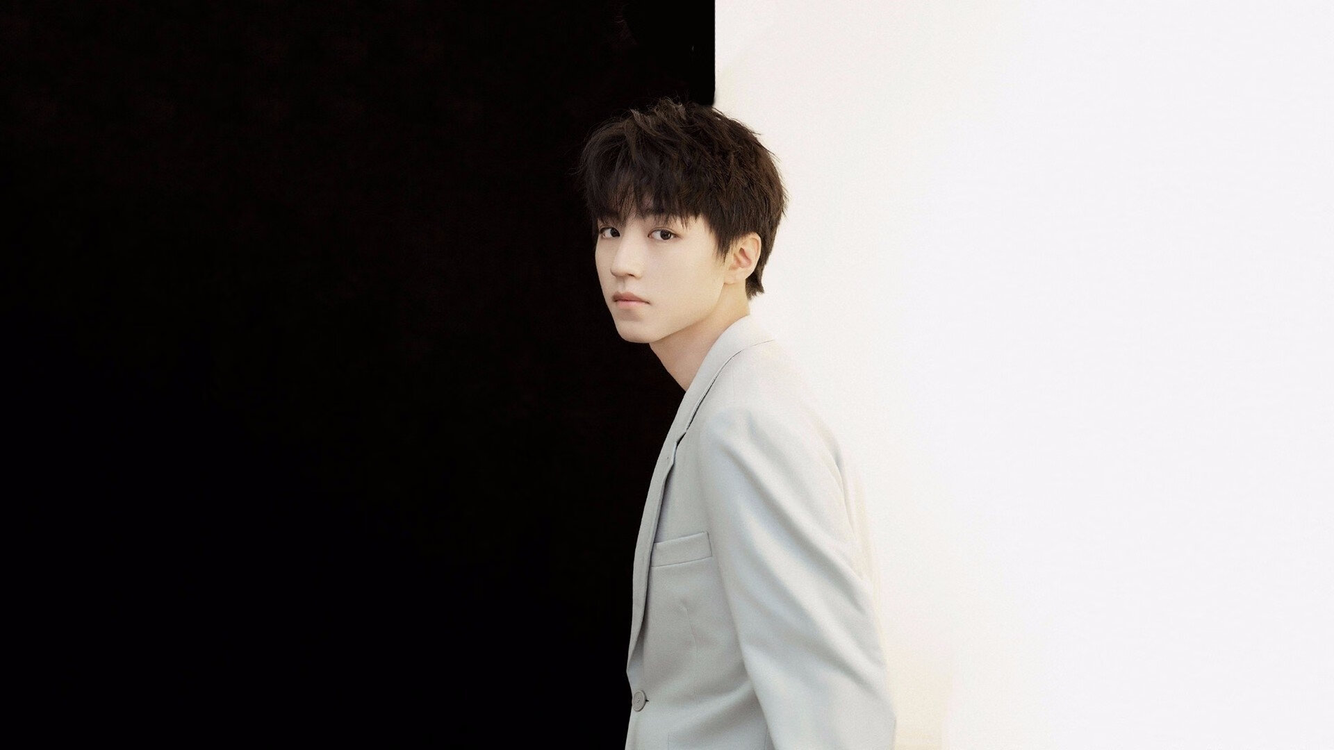 黄色潜水艇炮轰蓝月亮，凯塞多导演大场面逆袭