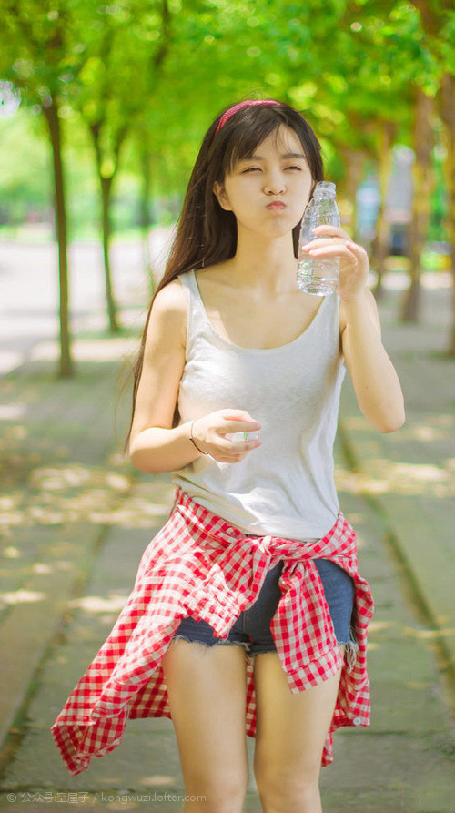 宿命的第三极,2026世界杯G组关键战,当英格兰压制美国,阿方索·戴维斯如何用一个人的速度撕碎两种霸权
